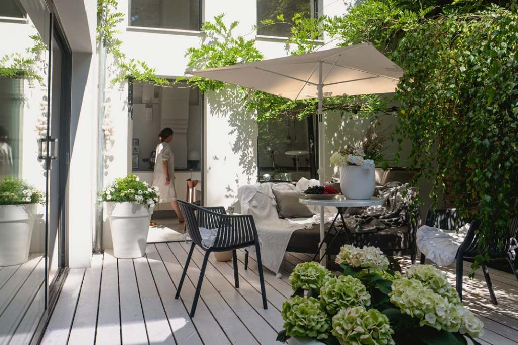 parasol zewnętrzny_ taras wg projektu loft kolasiński