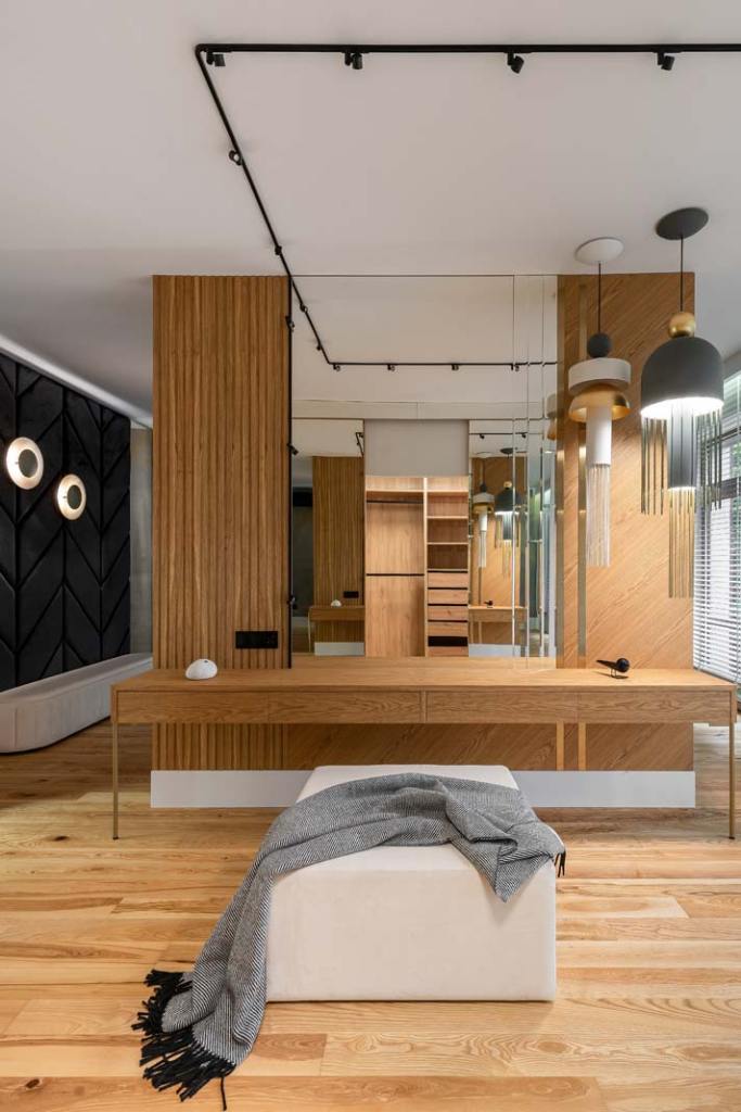 sypialnia_ master toaletka z lustrem