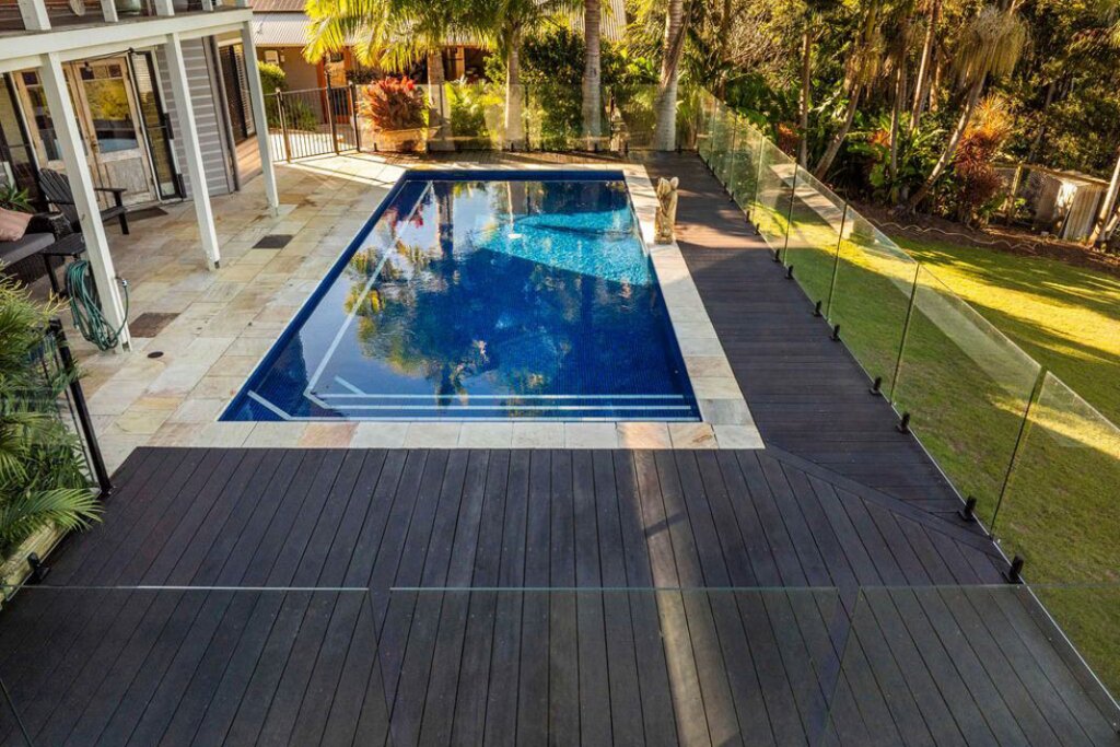 termowane-deski-tarasowe-dlh